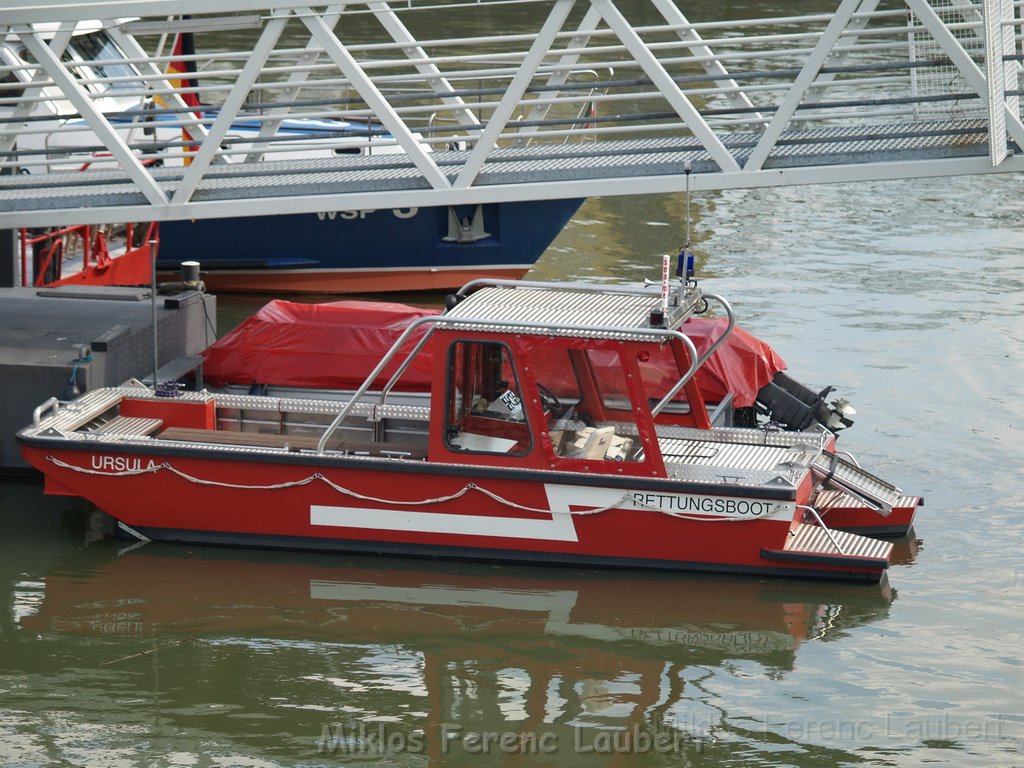 Das neue Rettungsboot Ursula  P03.JPG